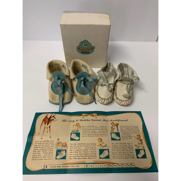 Vintage Baby Dear Moccasins Lot of 2 - Picture 1 of 12